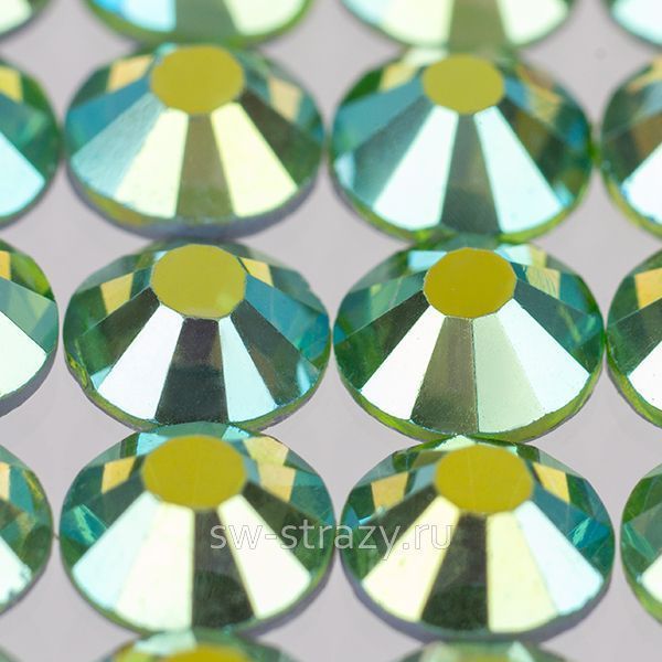 YHB 28 ss30 Peridot shimmer AB F 113AB