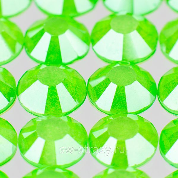 YHB 28 ss20 Crystal Electric Green HF Y135M